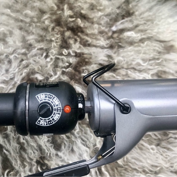 Ceramic Tourmaline 1½" Curling Iron - Picture 5 of 11